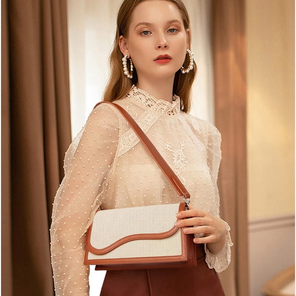 Telena Shoulder Bag